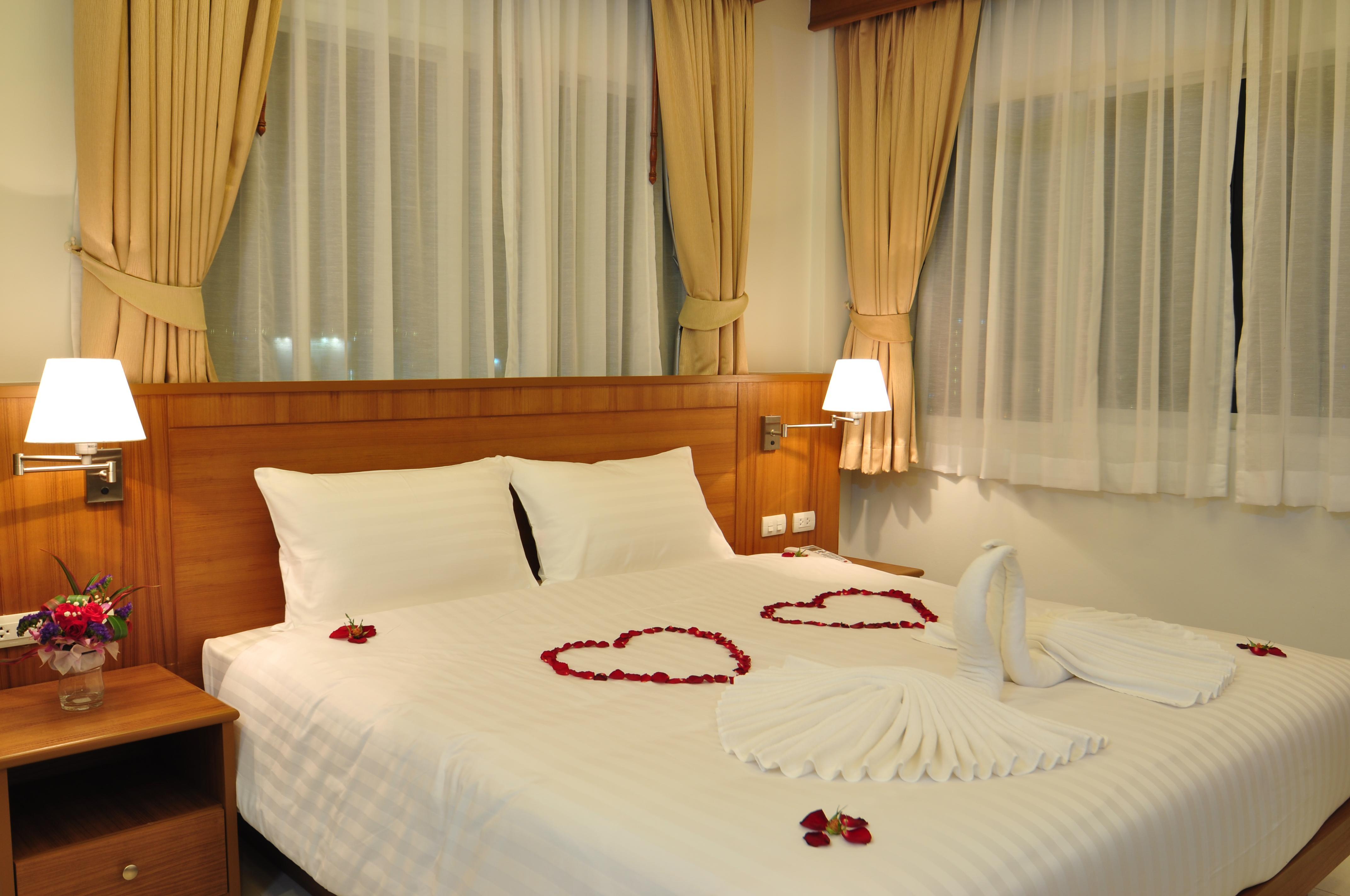 Green Harbor Hotel&apartamento con servicio Patong Exterior foto