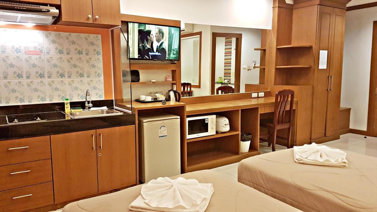 Green Harbor Hotel&apartamento con servicio Patong Exterior foto