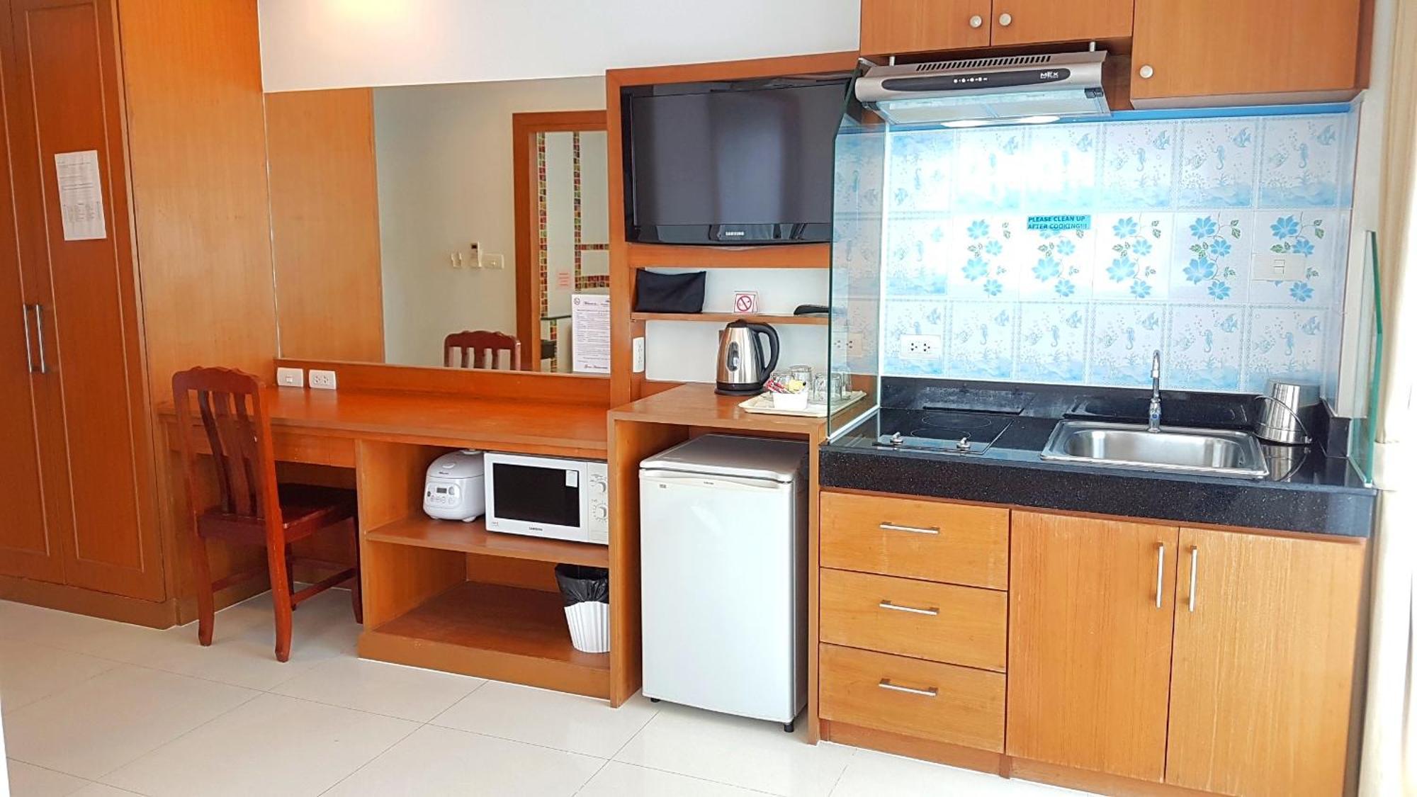 Green Harbor Hotel&apartamento con servicio Patong Exterior foto
